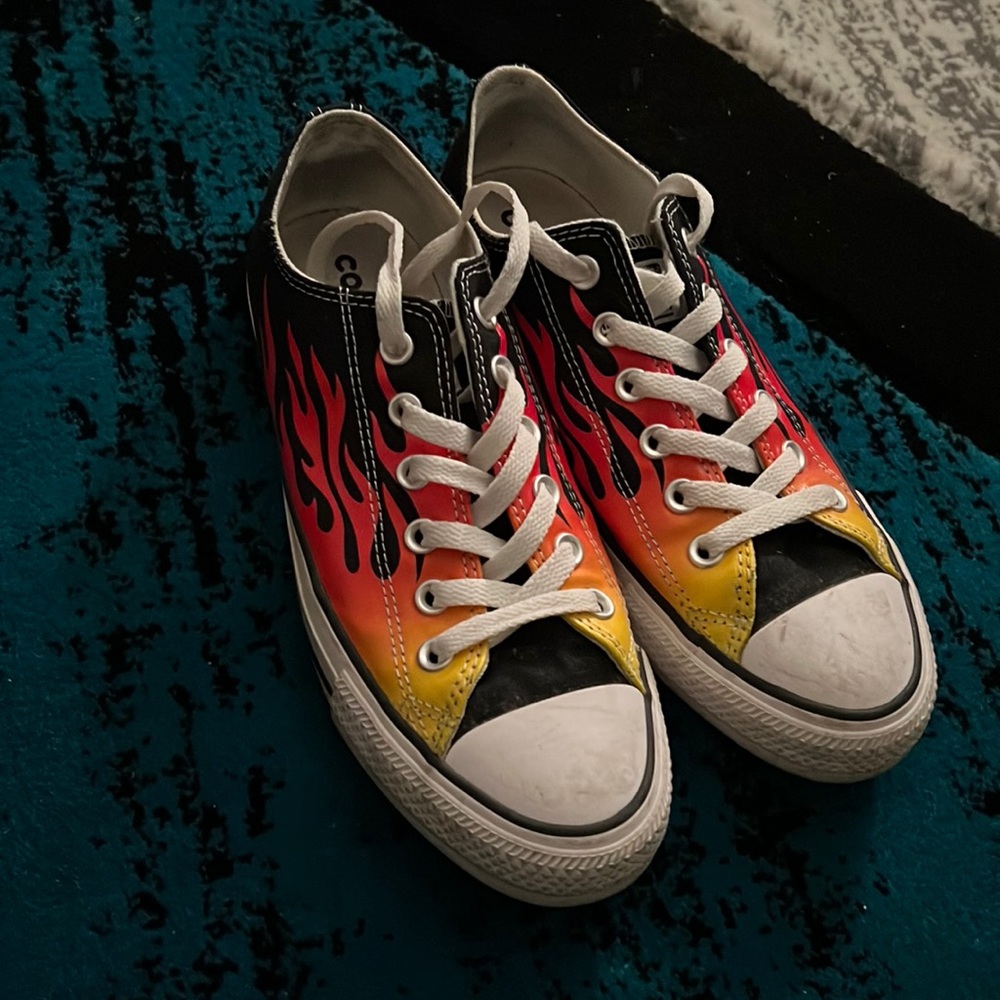 Converse